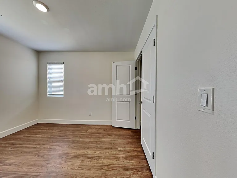 9265 Baylee Bay Ct — Photo 15