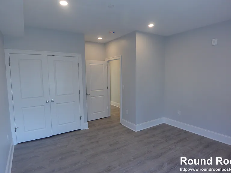 120 Kenrick St #5 — Photo 18