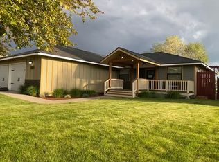 555 SE Grizzly Rd, Madras, OR 97741