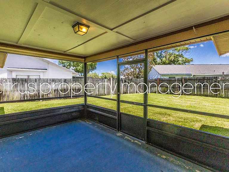 1002 Gammage Point — Photo 24