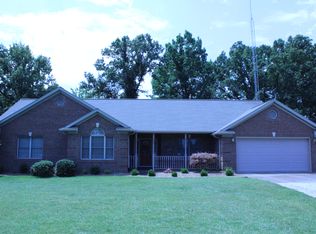 3877 Deer Run Ct, Boonville, IN 47601