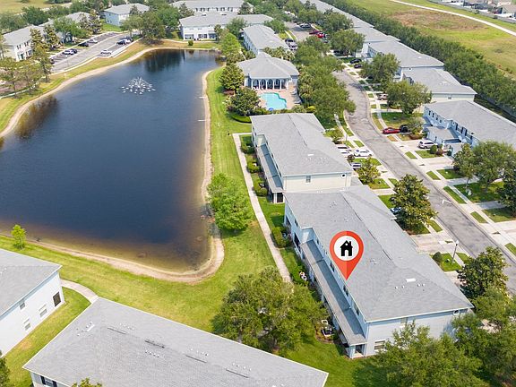4th image of 10711 Savannah Wood Dr