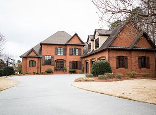 102 Champion Dr, Carrollton, GA 30116