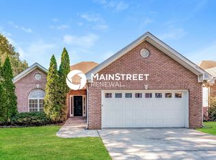 4821 Southern Oaks Ln, Birmingham, AL 35235