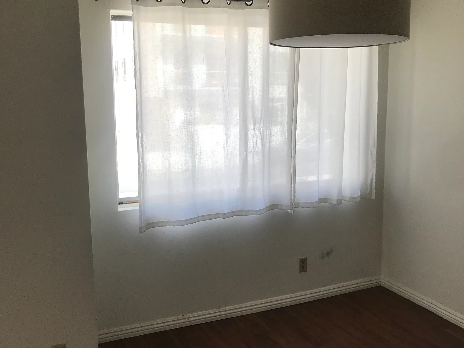 2 bed, 1200 sqft, $2,950 — Photo 3