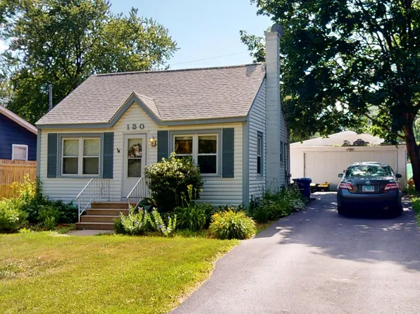 130 Syril Dr, Geneva, IL 60134