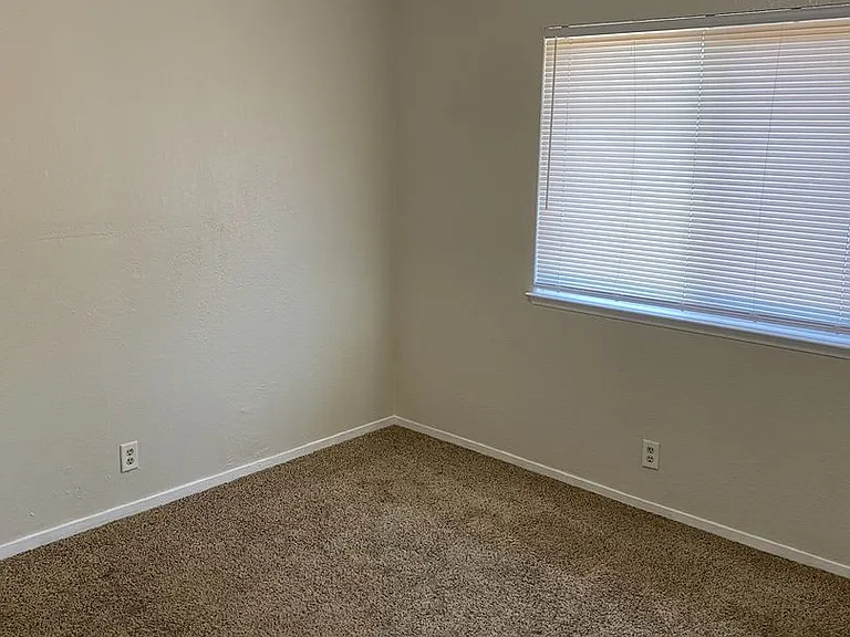 30791 Robinson Rd — Photo 10