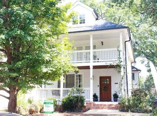 121 Bowen Cir SW, Atlanta, GA 30315