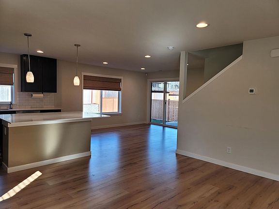 5th image of 4670 Viridian Ave SW