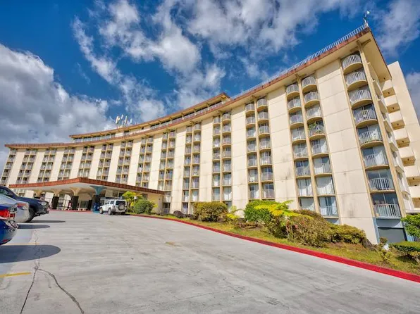 101 Hilo Lagoon Ctr #607, Hilo, HI 96720