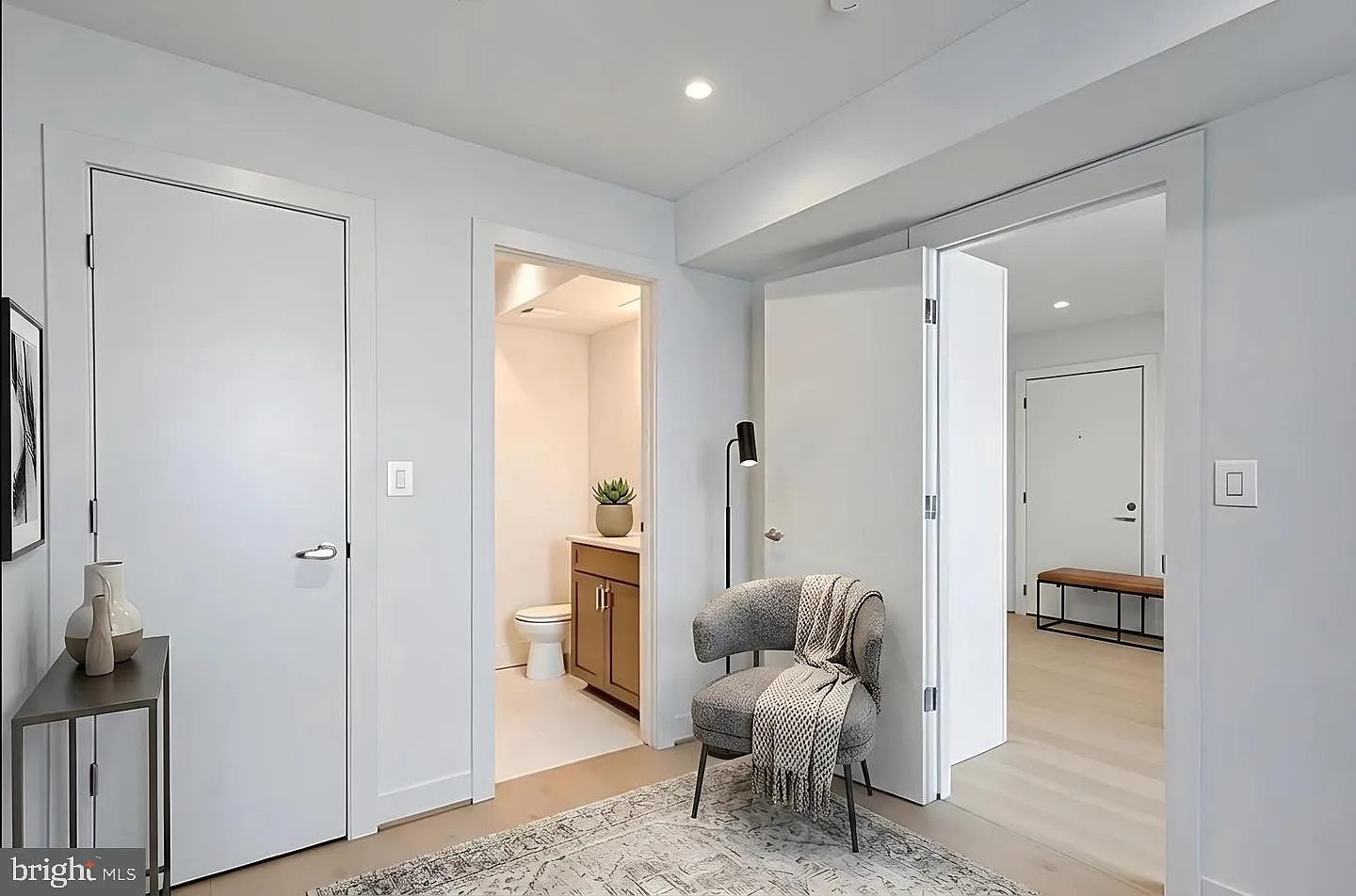 1 bed, 1.0 bath, 500 sqft, $1,709 — Photo 4
