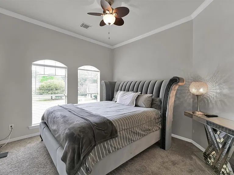 9706 Chipstead Ct — Photo 36