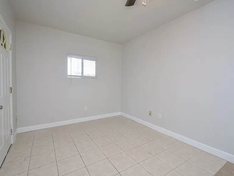 2117 Thonig Rd — Photo 33