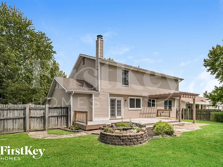 721 Cedar Glen Dr — Photo 15