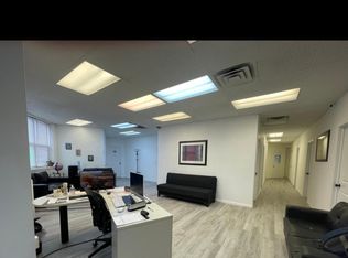 2800 John F Kennedy Blvd #A, Jersey City, NJ 07306