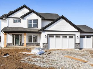 1031 Highland Park Ave, Coralville, IA 52241