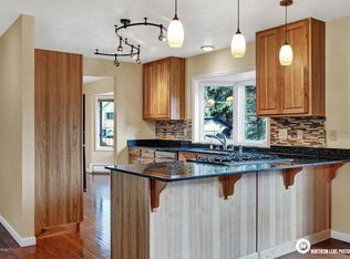 12211 Woodchase Cir, Anchorage, AK 99516