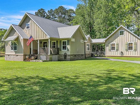 4th image of 10867 Dogwood Dr