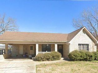 390 Patton St, Clinton, AR 72031