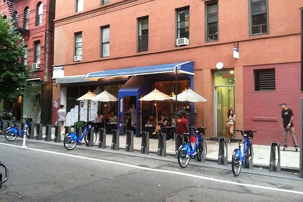 Rented by Veracity NYC LLC | media 13