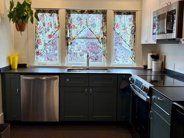 251 15th St Unit B, Eureka, CA 95501