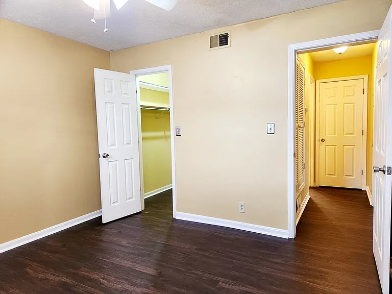 9345 Taylorsville Rd #13 — Photo 5