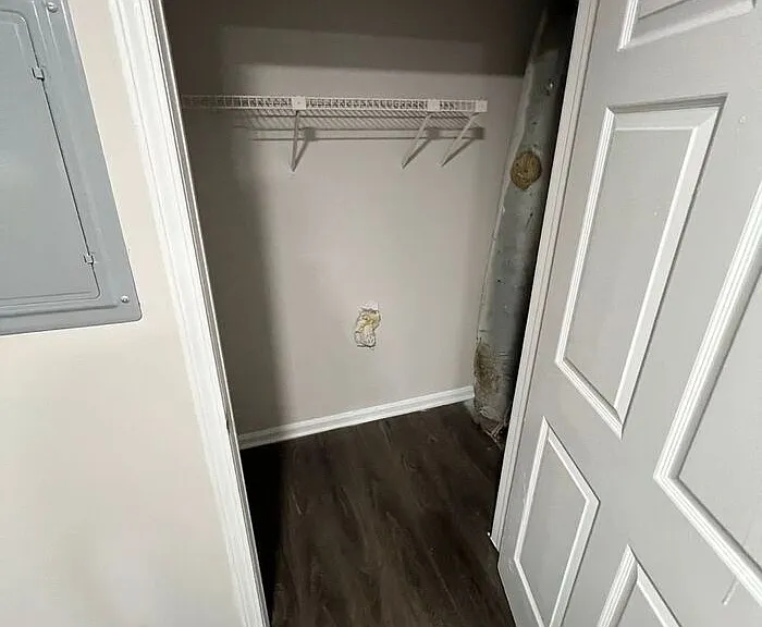 369 Freeport Dr — Photo 13