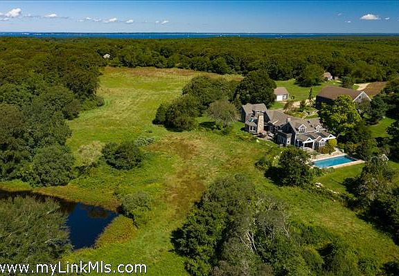 all three lots and pond