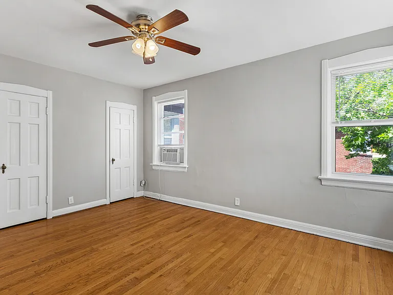 7539 Byron Pl #3W — Photo 13