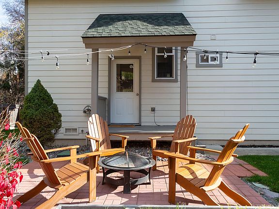 Private Yard with Outdoor Seating