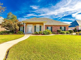 103 Regency Ln, Houma, LA 70360