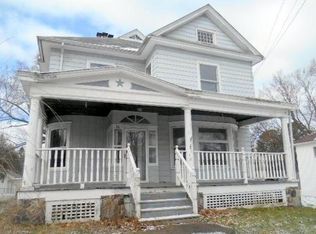 76 N Main St, Albion, PA 16401