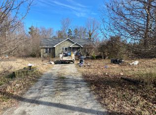 4063 Shelly Rd, Hayes, VA 23072