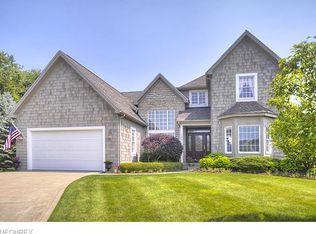 103 Nantucket Ct, Bratenahl, OH