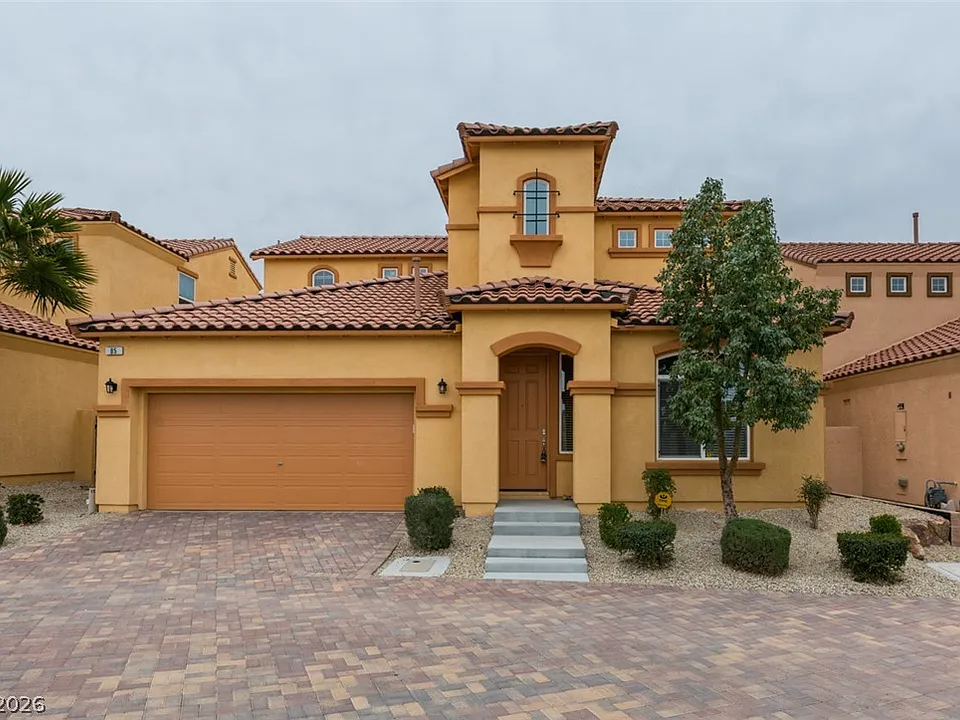 85 Avenza Dr