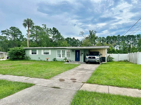 1907 Indies Dr E, Jacksonville, FL 32246