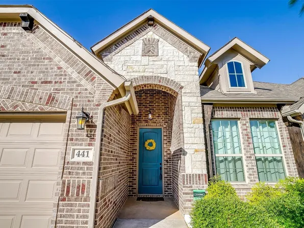 441 Delaware St, Burleson, TX 76028