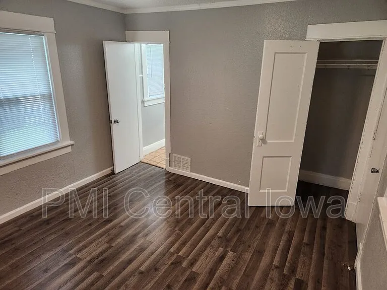 1806 Jefferson Ave — Photo 10