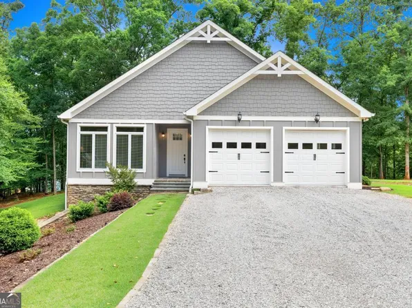 81 Shea Dr, Hartwell, GA 30643
