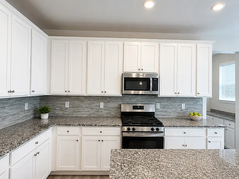 1005 S Elk Way — Photo 9