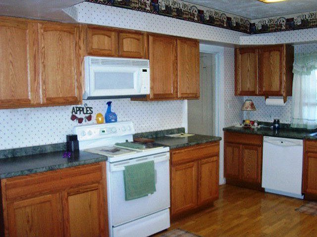 2nd image of 76 Portner St