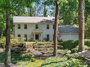 1435 Ridgefield Dr, Roswell, GA 30075