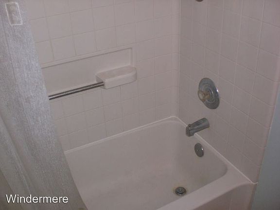 5th image of 1705 NW Turner Dr