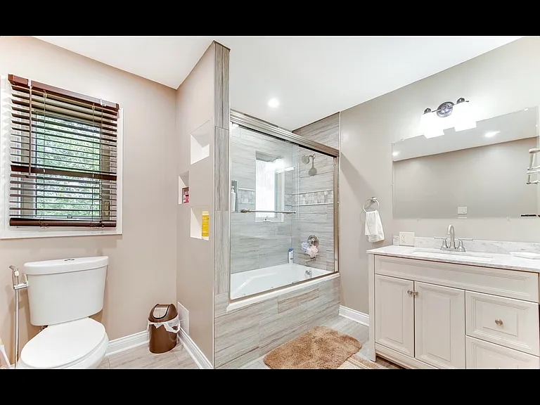 14926 Wilco Dr — Photo 16