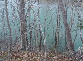 618 Mehaffey Rd, Powell, TN 37849