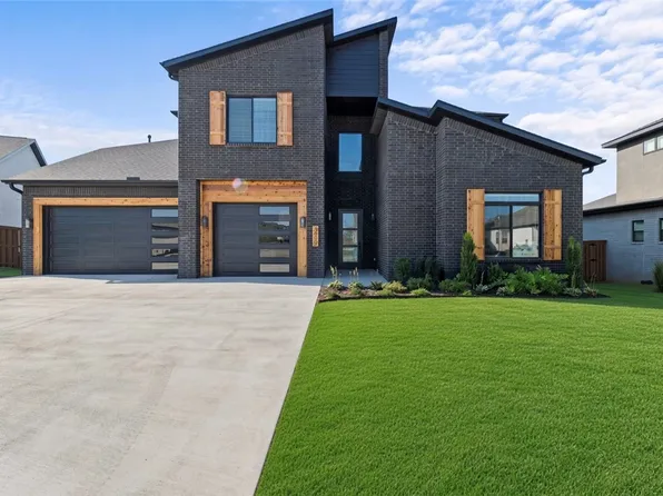 3409 SW Starburst Ave, Bentonville, AR 72713