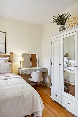 Rented by Corcoran | media 22