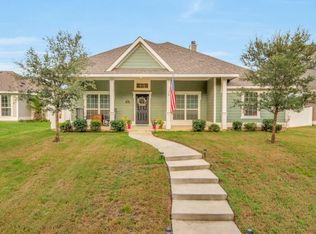 2116 Dr Sanders Rd, Aubrey, TX 76227