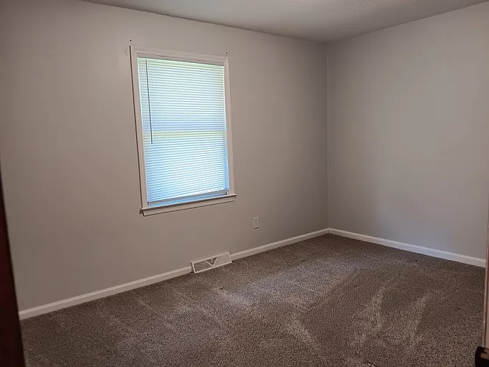 409 Russell St #409 — Photo 5