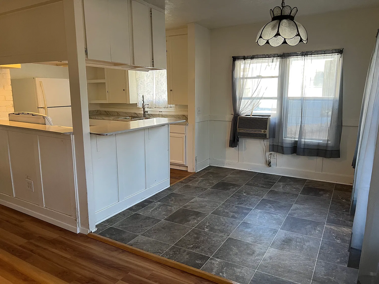 2 bed, 1250 sqft, $1,850 — Photo 4